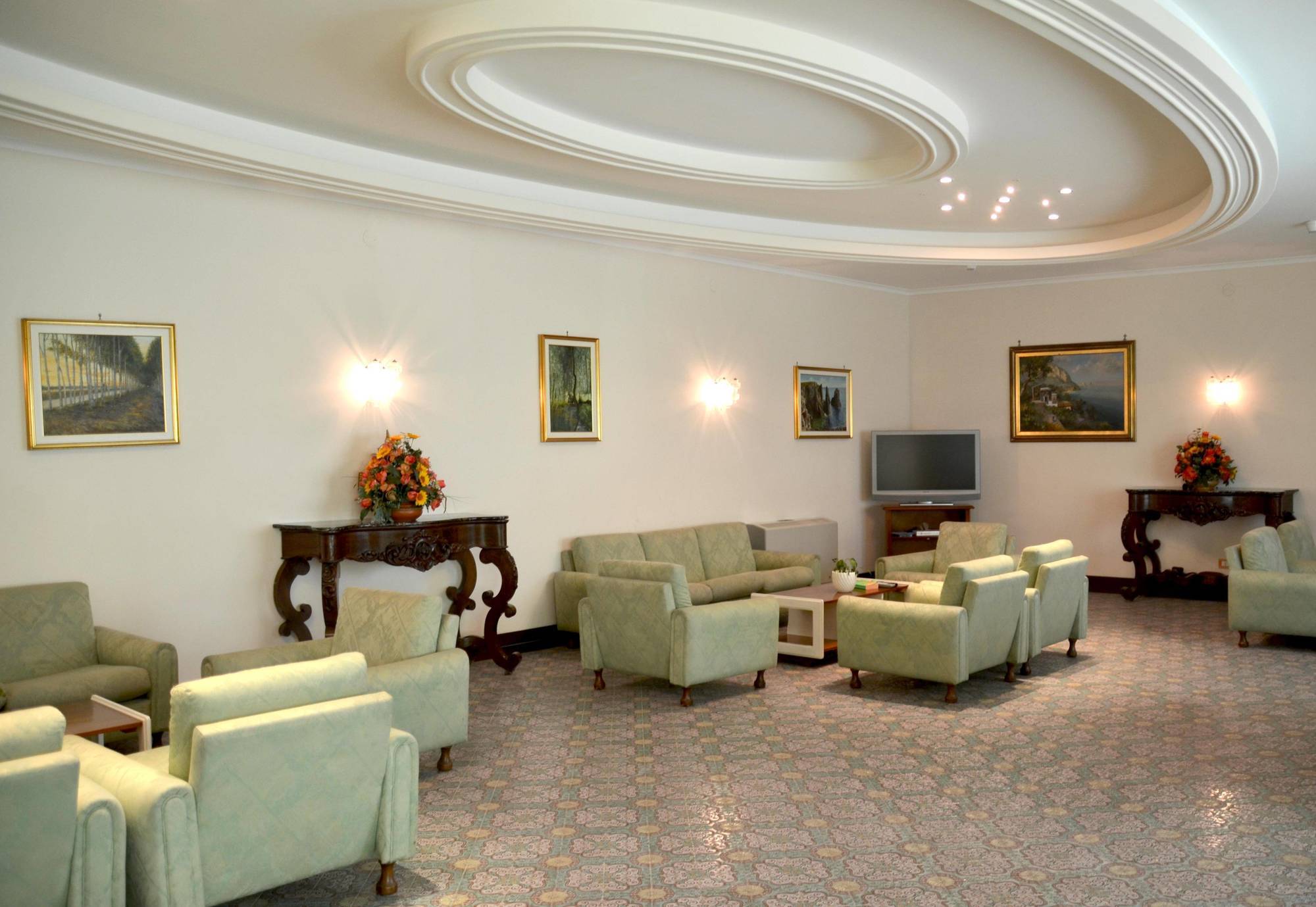 ماسّا لوبْرينسِ Hotel Piccolo Paradiso المظهر الخارجي الصورة