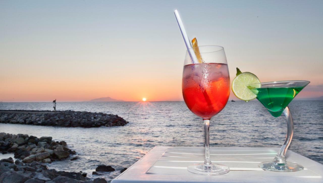 Hotel Piccolo Paradiso ماسّا لوبْرينسِ المظهر الخارجي الصورة